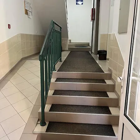 B&s *