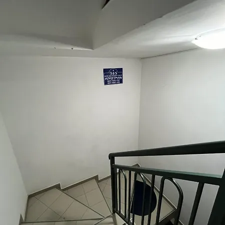 דירה B&s אפטין