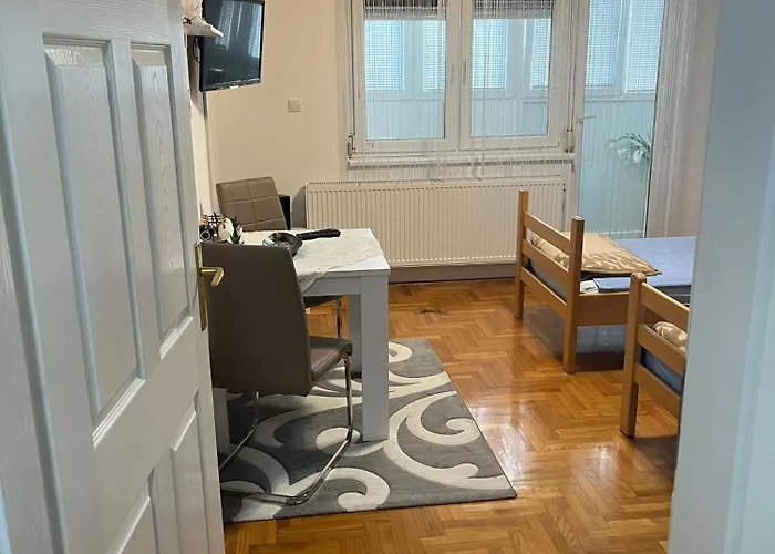 B&s Apartman